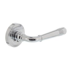 Intersteel Deurkruk Helena op rozet met 7mm nokken - chroom