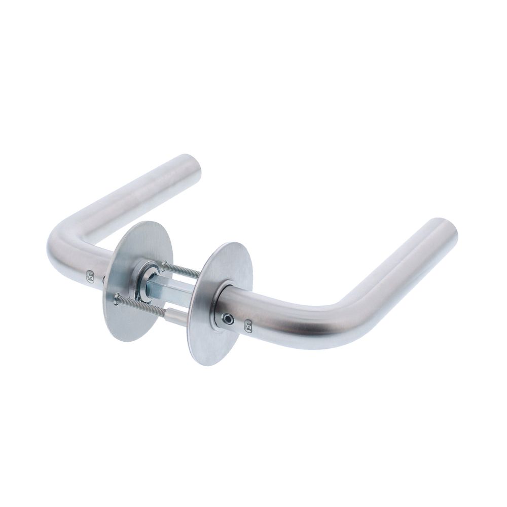 P+E Deurkruk L-model op ronde rozet 8mm stift rvs geborsteld