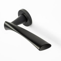 Deurkruk Infinity op rozet - zwart