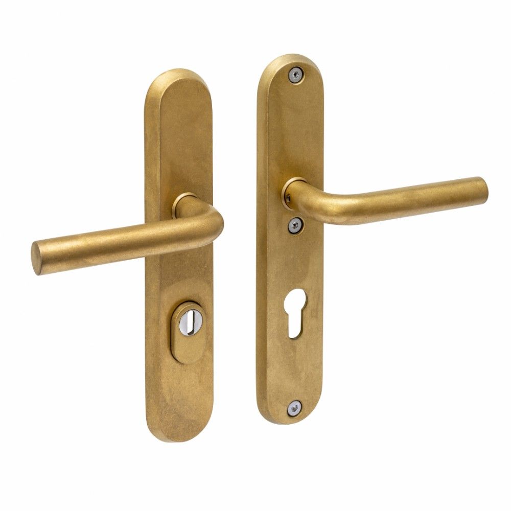 Intersteel SKG3 veiligheidsbeslag achterdeur ovaal 250x50mm kruk/kruk Luzern PC72 kerntrekbeveiliging - PVD messing getrommeld