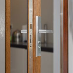 AXA Solid C veiligheids meerpuntssluiting krukbediend SKG*** 1700×24mm - staal verzinkt