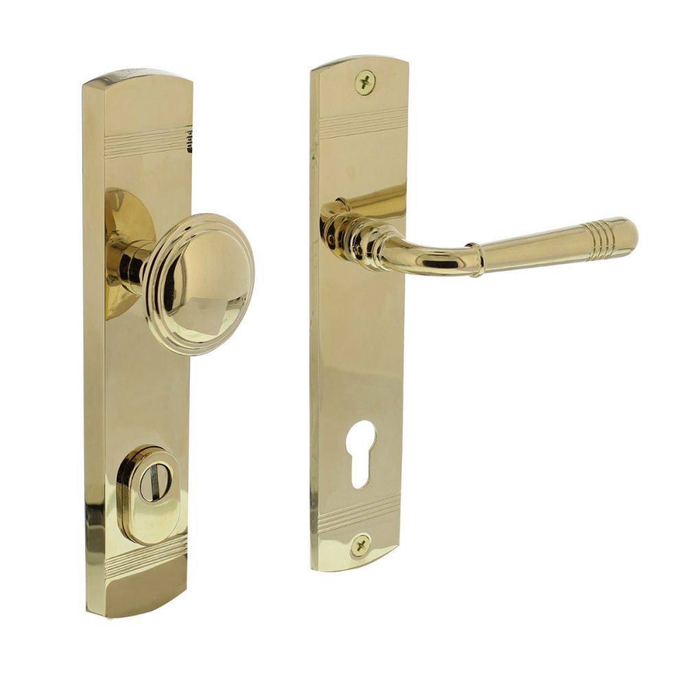 Intersteel voordeurbeslag Helena PC92mm met kerntrekbeveiliging - PVD messingkleur