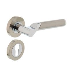Deurkruk 1701 Casper op rond rozet 7mm nokken met profielcilindergat plaatjes chroom/nikkel mat