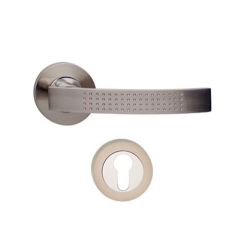 Deurkruk 1696 William op rond rozet 7mm nokken met profielcilindergat plaatjes nikkel mat