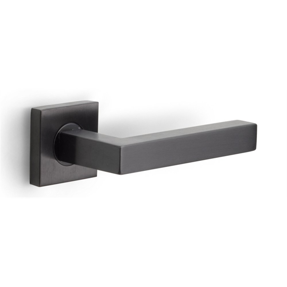 Deurkruk BASICS BSQI-G geveerd op vierkant rozet - PVD gunmetal