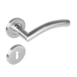 Deurkruk 1276 Lisa 90°op rond rozet staal met 7mm nok met sleutelgat plaatjes RVS 

