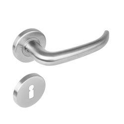 Deurkruk 1282 Sabel op rond rozet staal met 7mm nok met sleutelgat plaatjes RVS 